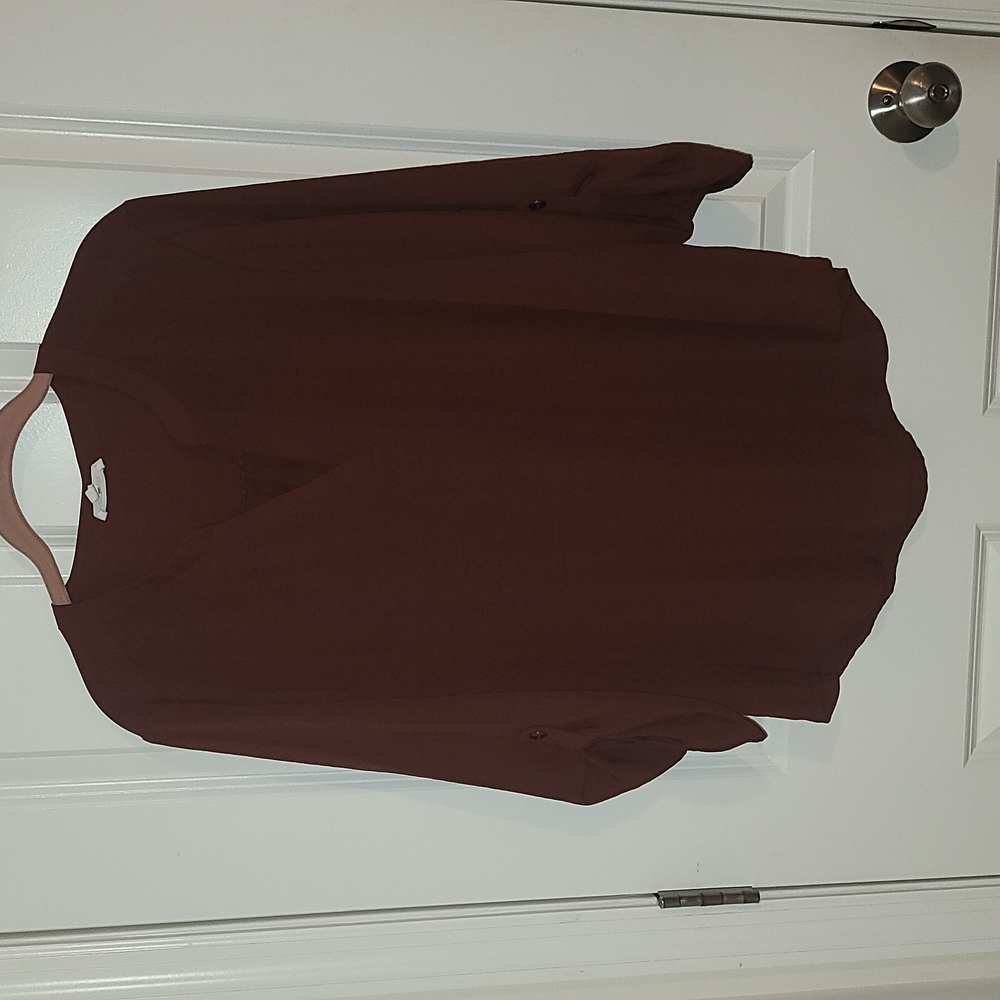 Maurice's brown tunic top "L"